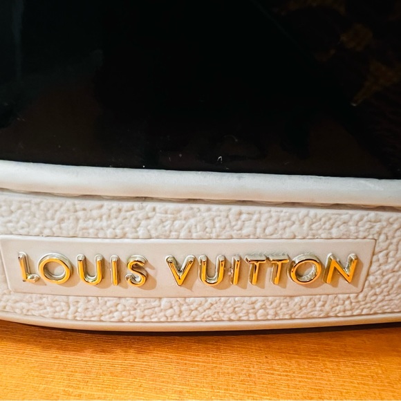 Women’s Louis Vuitton Front-row Sneaker size 41 - Picture 5 of 7